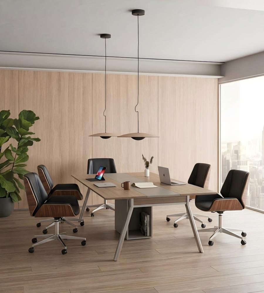 雙色曲木四星腳扶手會議椅 Two-Tone Bentwood Four-Star Base Conference Chair with Armrests