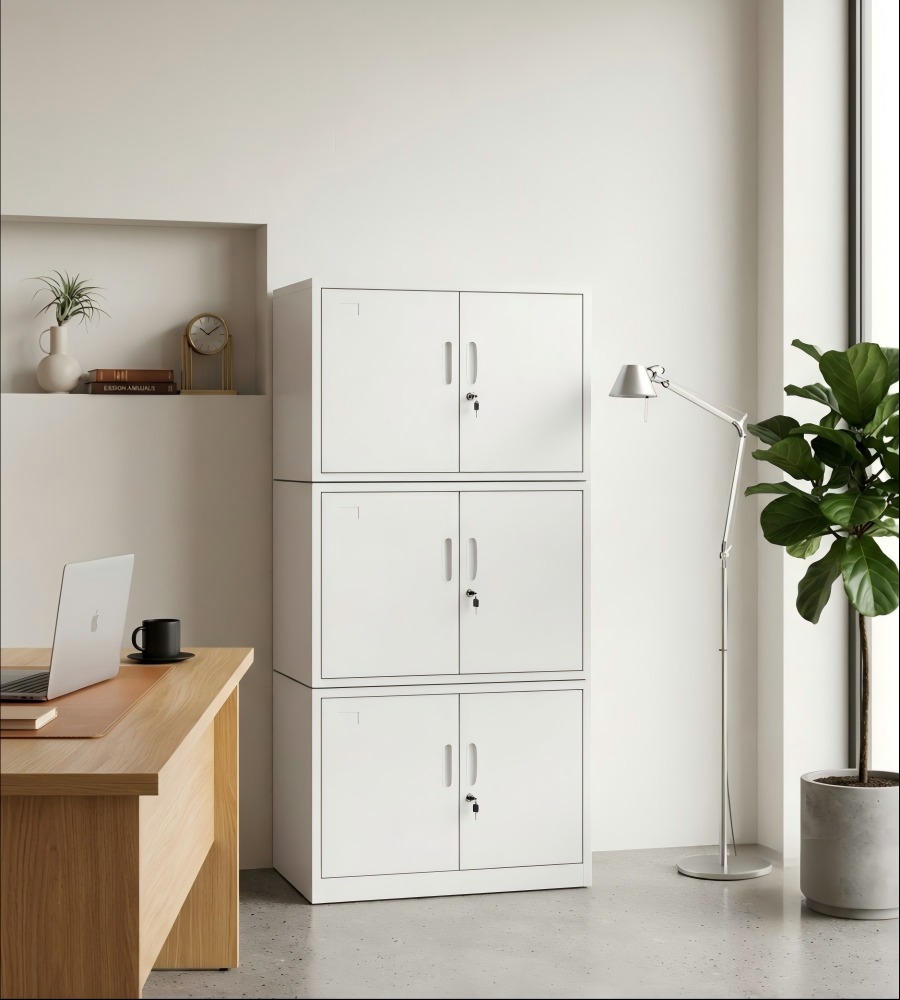 三層疊式鋼製文件櫃 Triple-Stack Steel Filing Cabinet