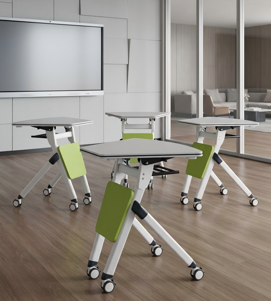 綠色可移動可固定的多功能摺叠桌 Movable and fixable multifunctional folding table